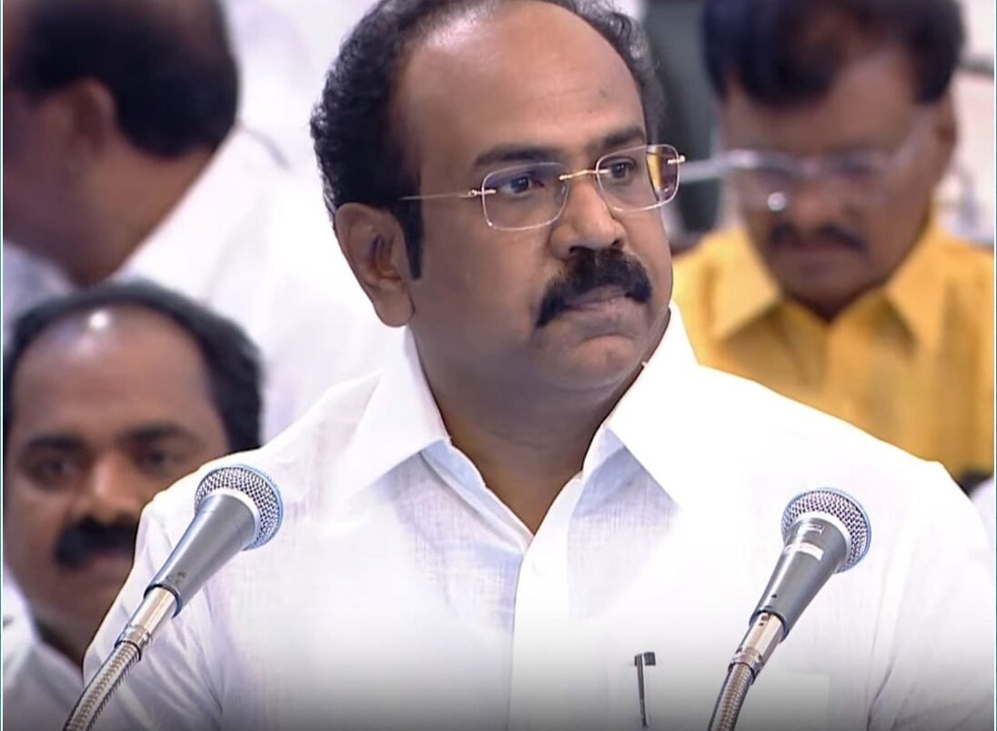 Tamil Nadu budget allocated for school and college students!!