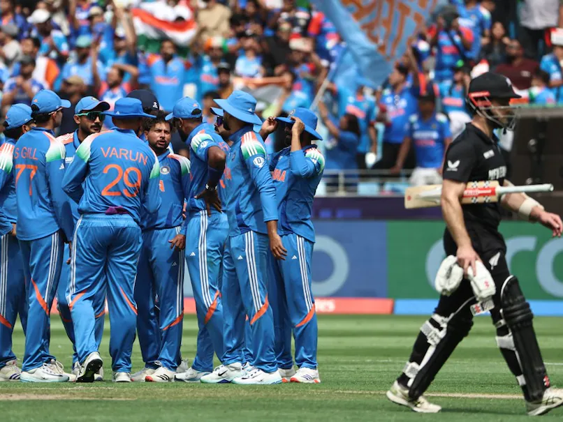 New Zealand struggling after losing 4 wickets