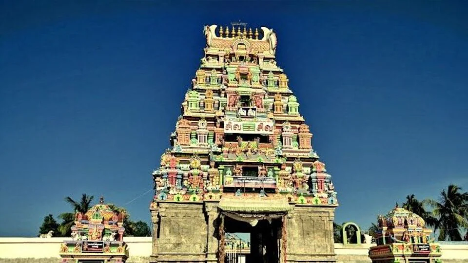 A temple that atones for the sins of 21 generations