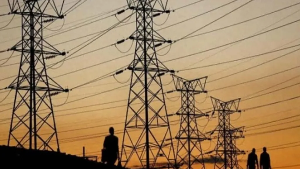 Full-time power outage across Tamil Nadu