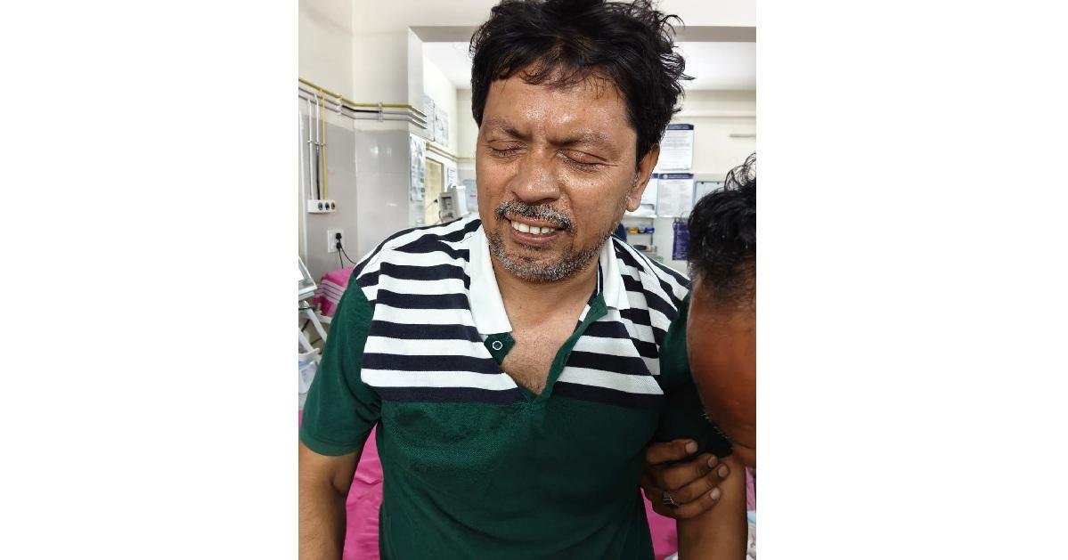 Trespassing in the school premises!!