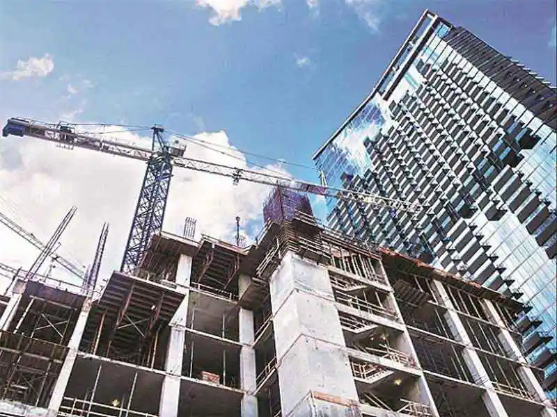 AIIMS Hospital!! 3 buildings that stand tall!!