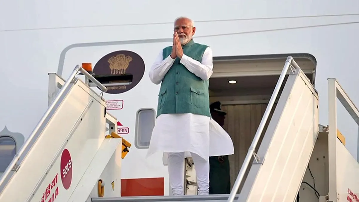 Modi returned to Delhi!