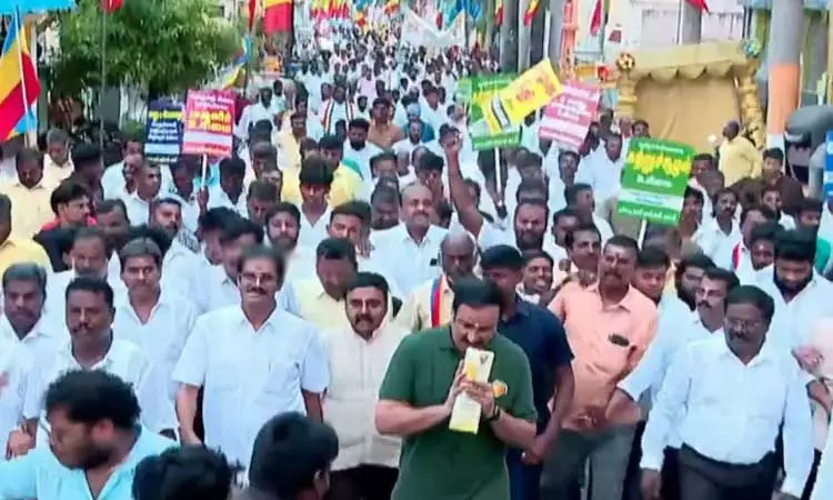 Is Anbumani a hindrance to the walk