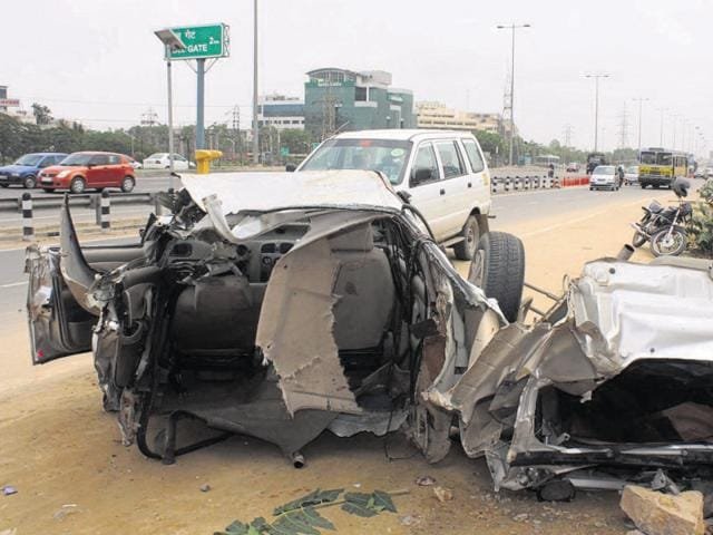 Family members trip accident