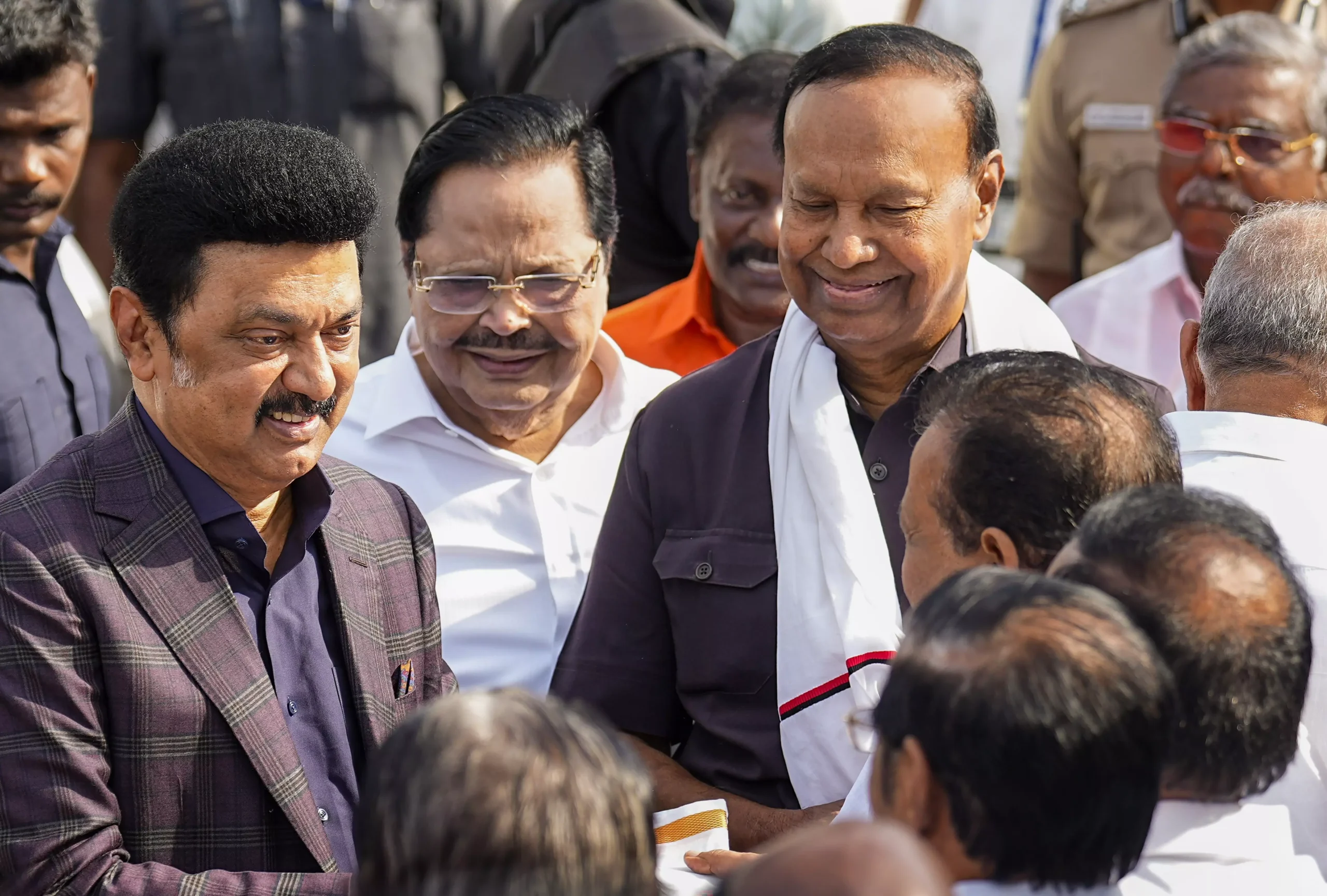 Chief Minister to continue foreign trip