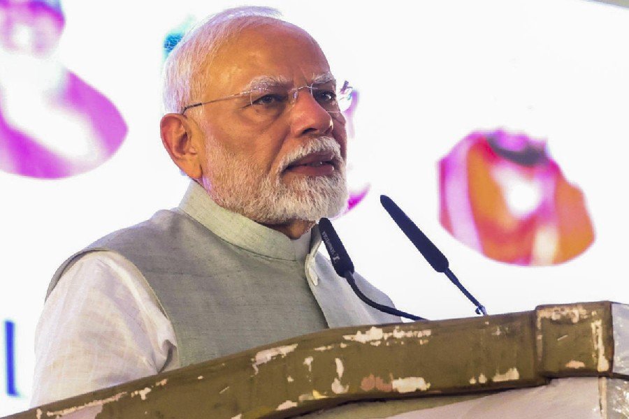 Rs. 10,000 for 75 lakh women