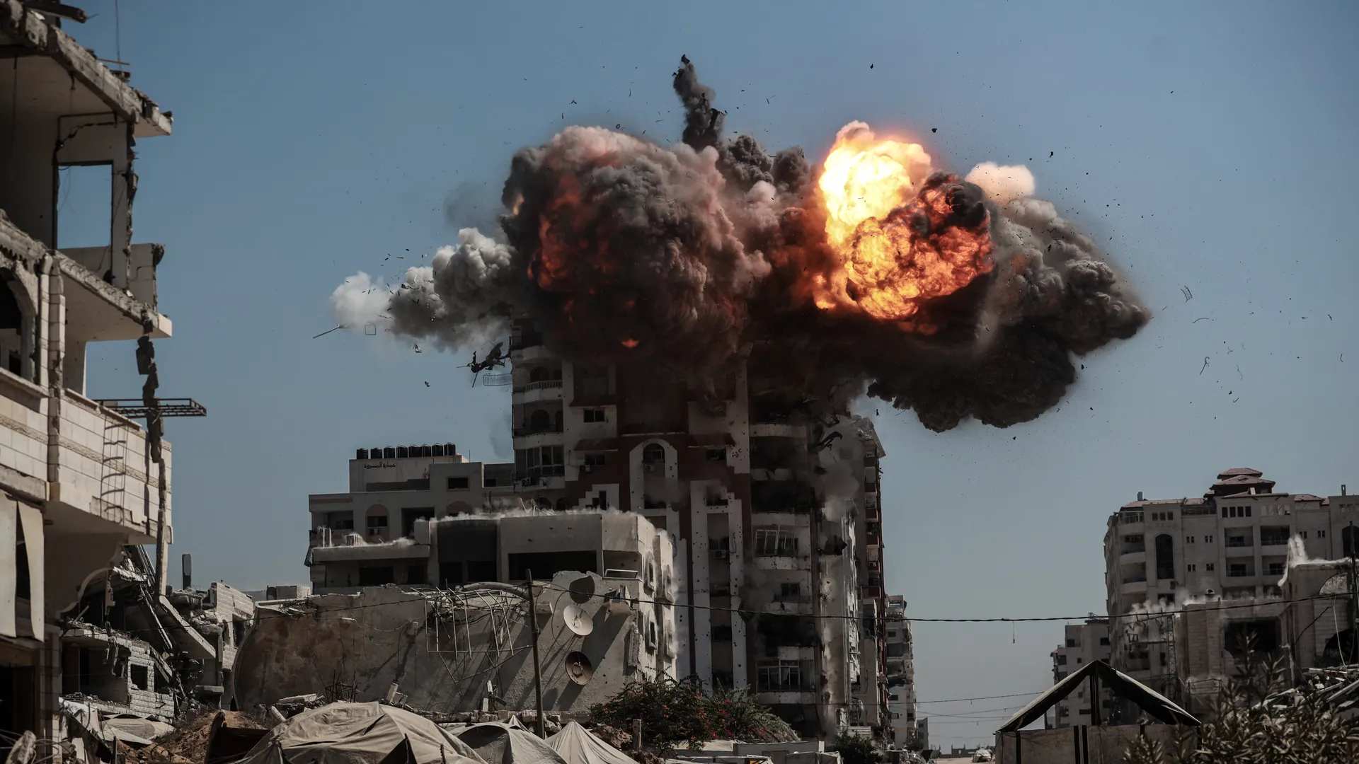 Israel continues to attack