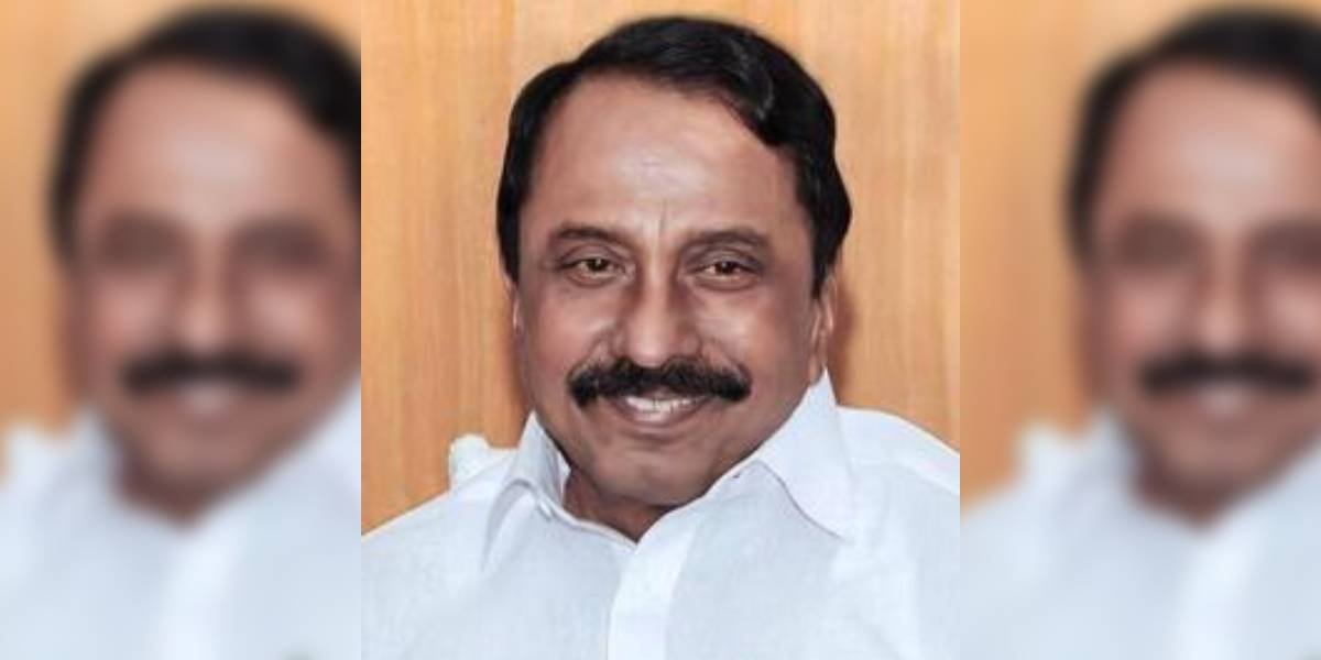 Sengottaiyan removed from party responsibilities
