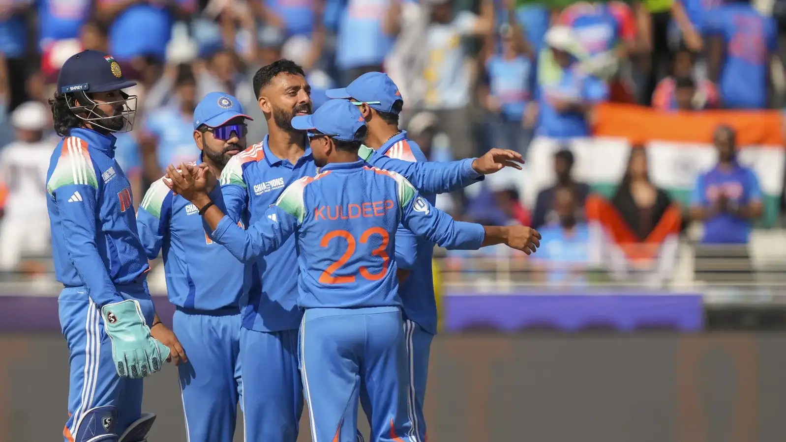 How many crores of prize money will there be if the Indian team wins?