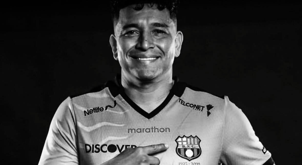 Terror in Ecuador.. Footballer Mario Alberto Pineda!! Martinez shot dead in broad daylight!!