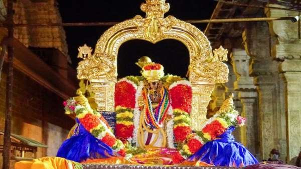 முத்துக்கொண்டை அலங்காரத்தின் சிறப்பு