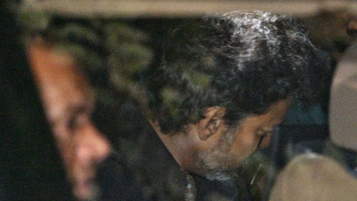 actor-vijay-returns-to-chennai-after-delhi-cbi-inquiry-karur-case