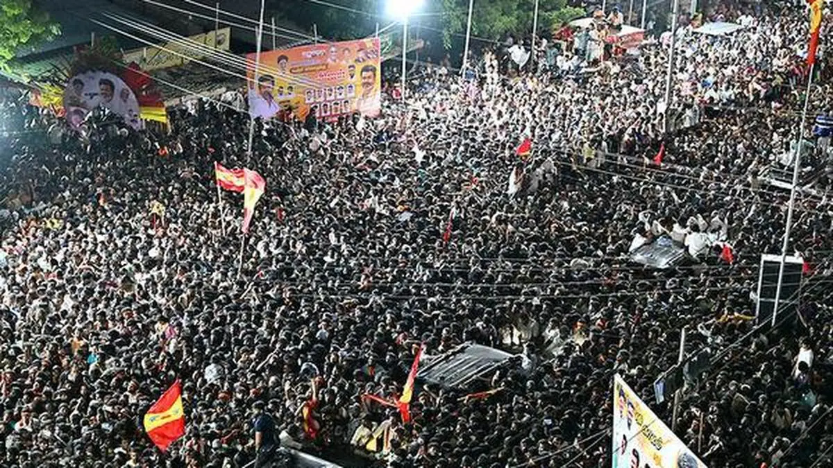 Vijay, TVK, CBI Summons, Karur Stampede Case, CBI Investigation Vijay.