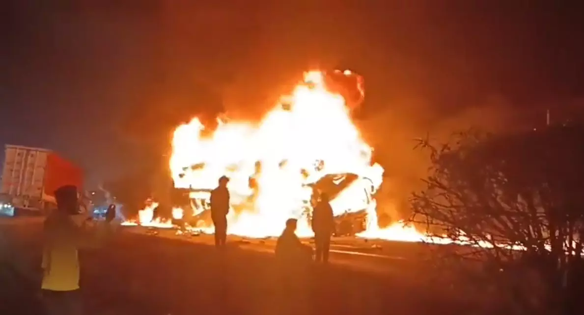 Andhra Pradesh Bus Accident Today, Markapuram Rayavaram Fire Accident, Harikrishna Travels Bus Fire, Prakasam District News, Bus Lorry Collision Andhra, 13 Dead in Bus Fire, Chandrababu Naidu Condolence, Telangana to Andhra Bus Accident, Road Safety News Tamil, Latest Crime News 2026