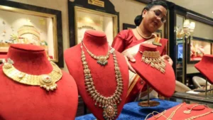 gold-and-silver-price-drop-chennai-april-9-2026-sovereign-1-lakh-12-thousand